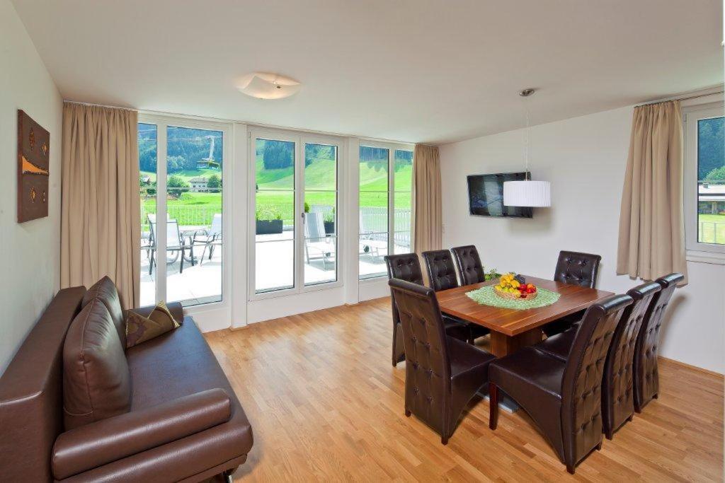 Apart Mountain Lodge Mayrhofen Kamer foto