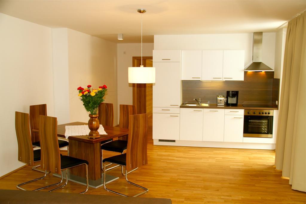 Apart Mountain Lodge Mayrhofen Buitenkant foto