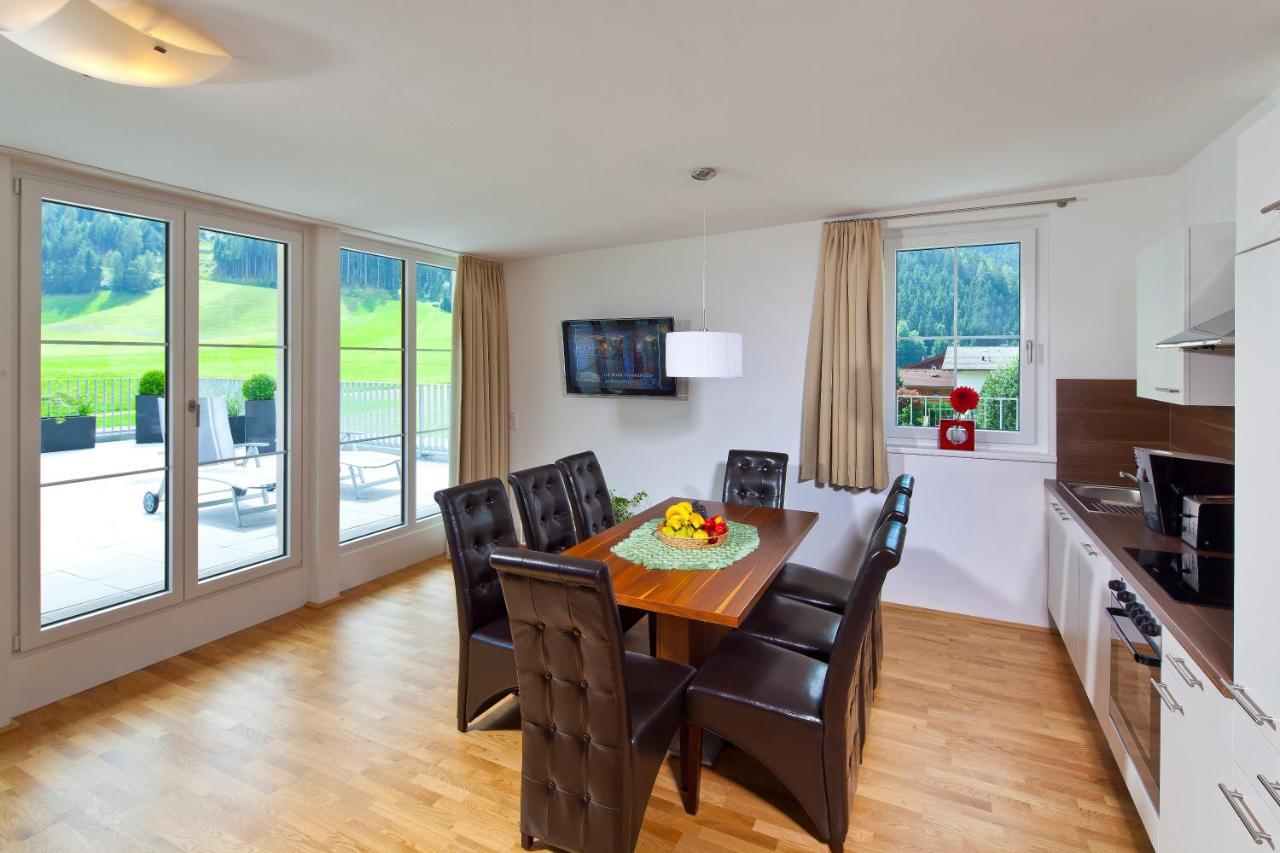 Apart Mountain Lodge Mayrhofen Kamer foto